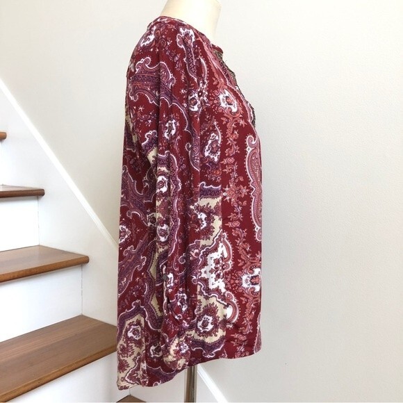 Anthropologie Tiny Blouse Womens Small Red Devas Popover Paisley Sequin Roll Tab - Picture 7 of 11